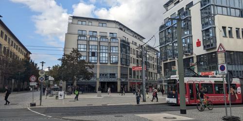 Löbderstraße in Jena vom Holzmarkt aus gesehen